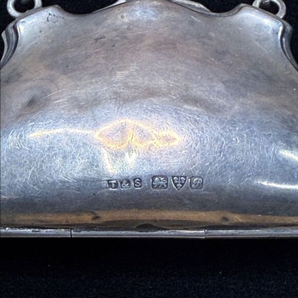 Sterling Silver Elegant Silver Women's Coins Bag - Picture 2 of 4